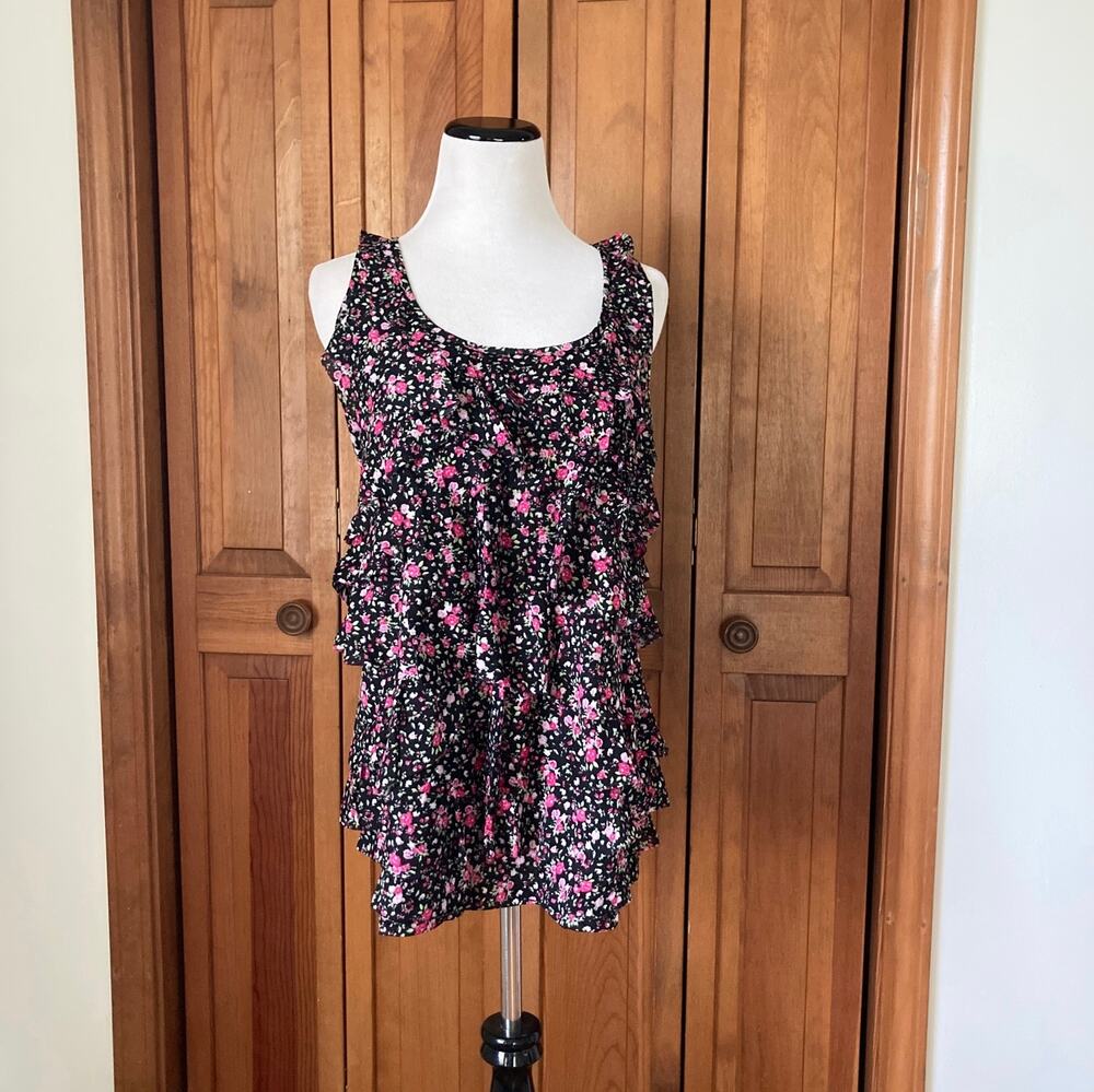 Motherhood Floral Ruffled Stretch Pullover Top, Size M